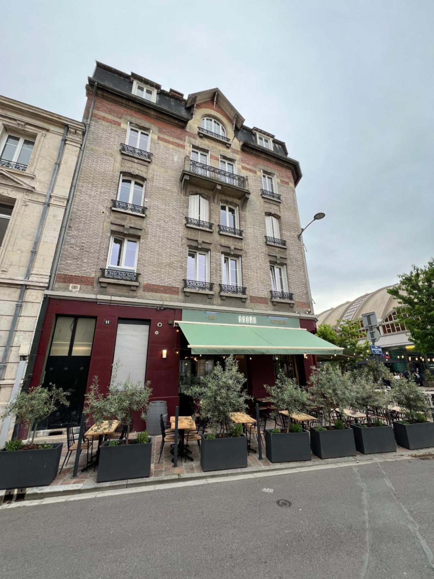 Au Coeur Du Boulingrin Apartment Reims Exterior foto